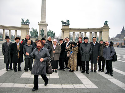 Uyghur qelemkeshlirining 2-nöwetlik qurultiyi